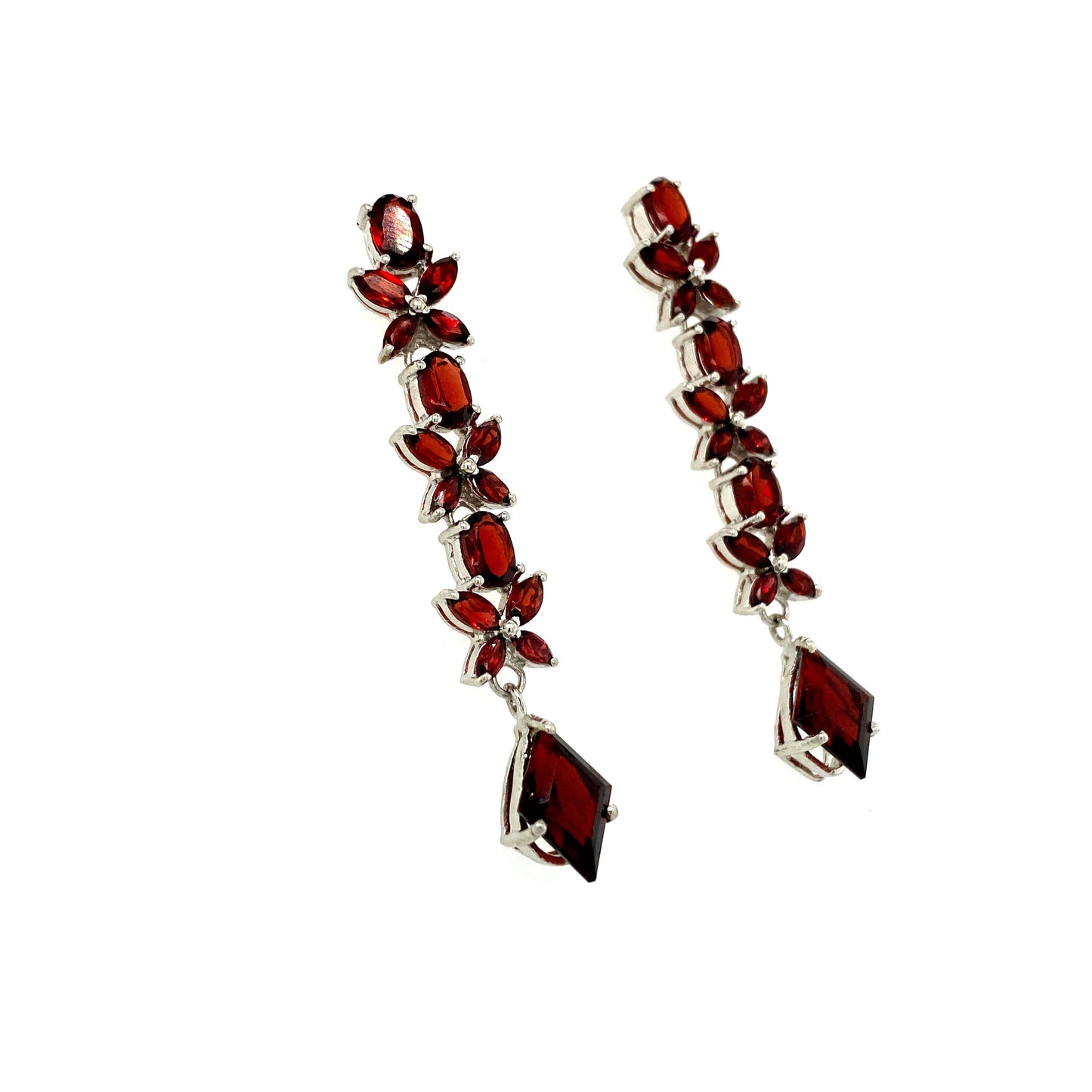 Garnet Earring in .925 Sterling Silver - KST 52226-1
