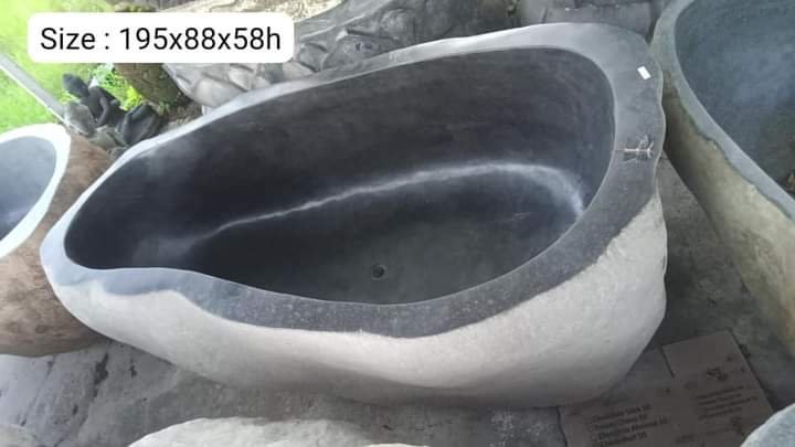 River Stone Serenity Bathub-1